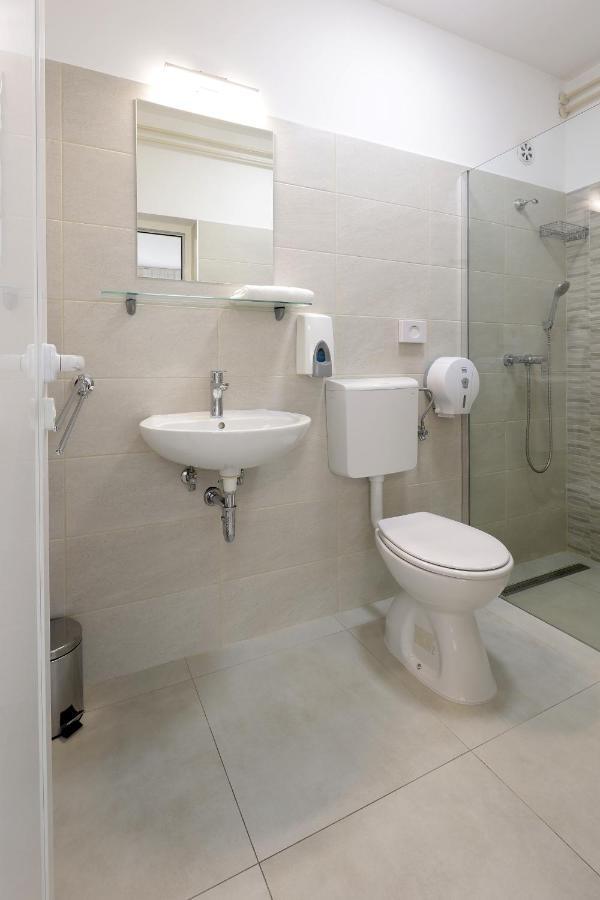 Rijeka Budget Rooms Exterior foto